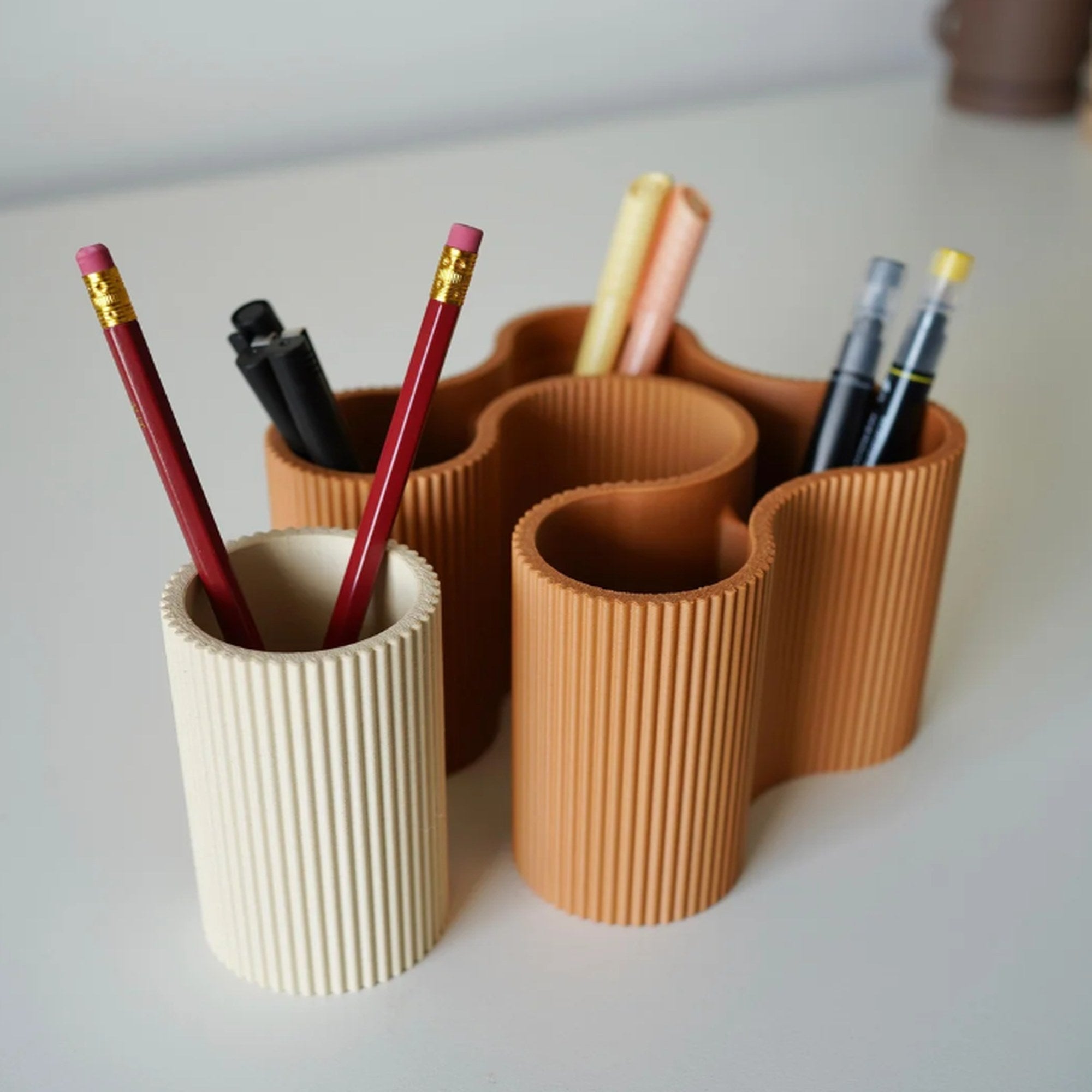 Flusso - Porta Canetas Funcional